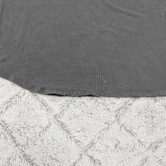 Lululemon T-Shirt Men's XL Gray Garment Dye Slub Pima Cotton Relaxed Fit - Picture 4 of 7